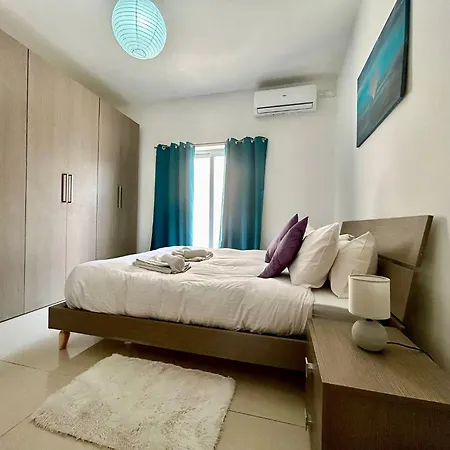 Sunshine Flats Cosy 2 Bd In Saint Paul's Bay - Close To Bugibba Square Apartment
